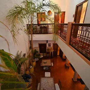 https://riad-thycas.marrakeshhotelsmorocco.com